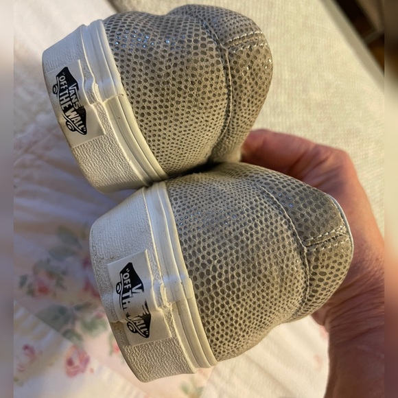 VANS CLASSIC SLIP-ON (PEBBLE SNAKE) in Glacier Gray M 8 W 9.5 READ! - Picture 2 of 5